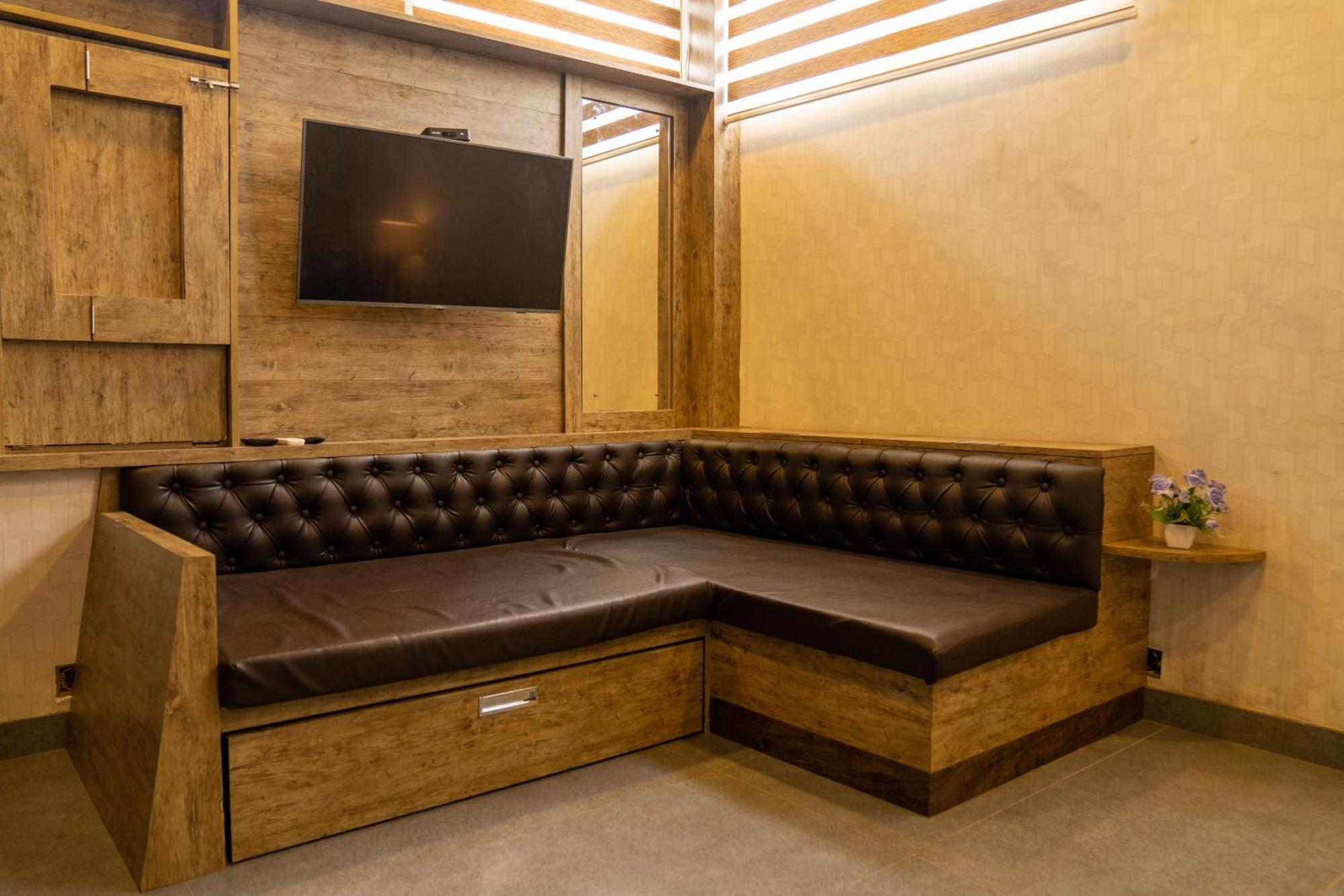 Seasons Suites Jp Nagar Bangalore Rom bilde