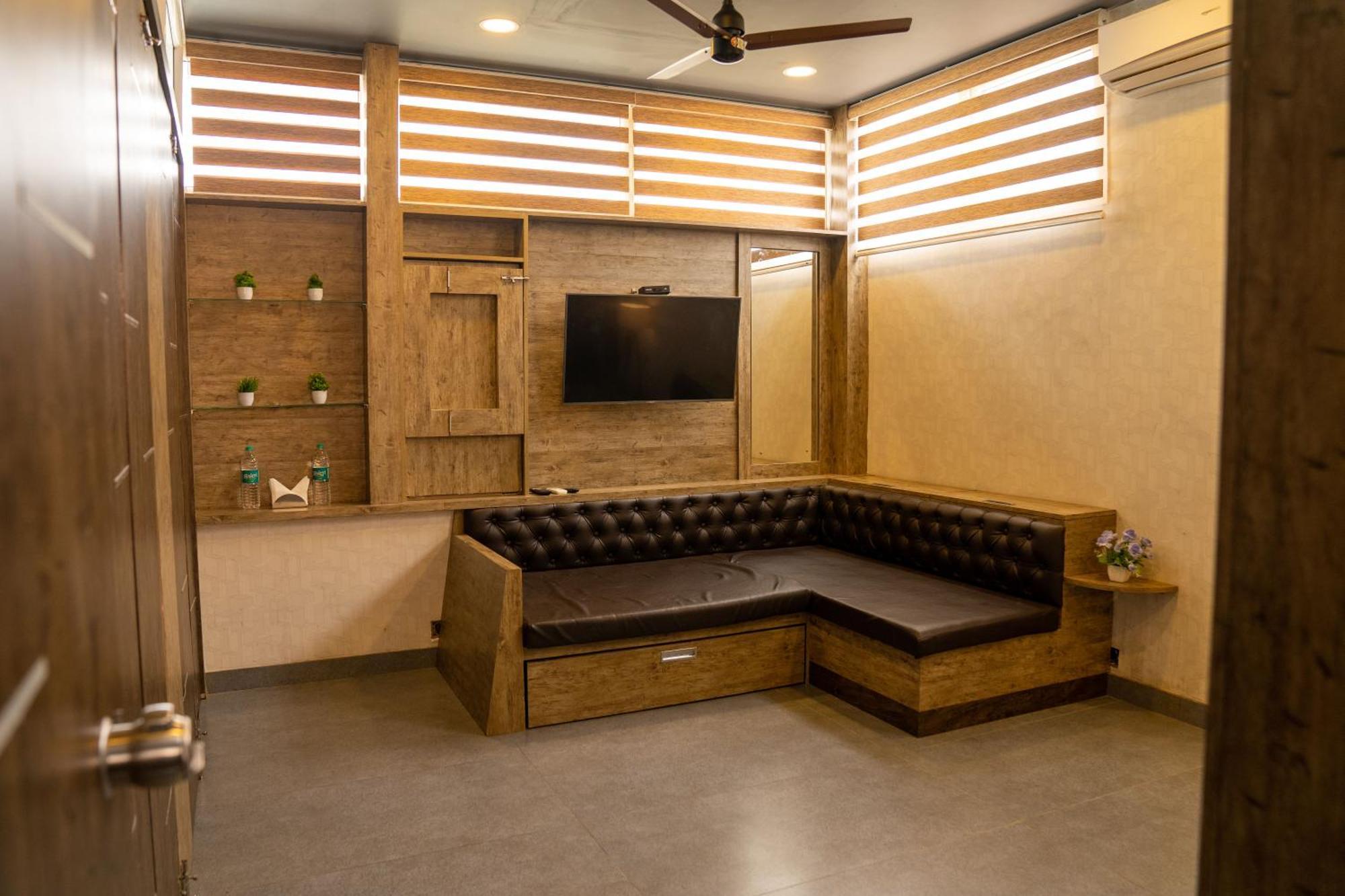 Seasons Suites Jp Nagar Bangalore Rom bilde